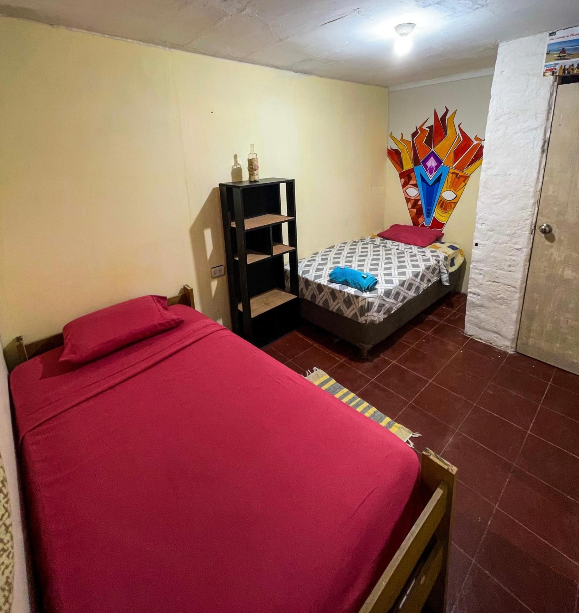 Totora Surf Hostel Huanchaco Chambre photo